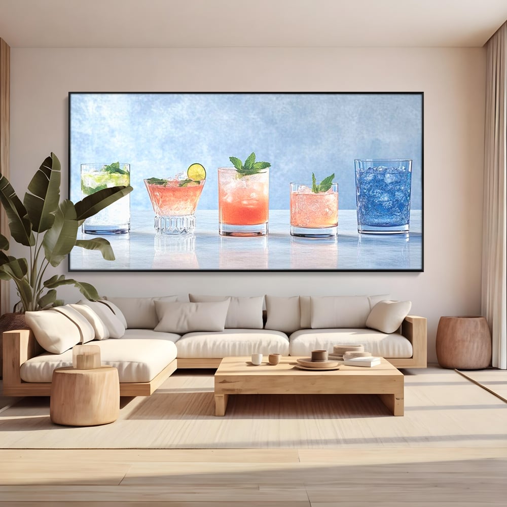 Tablou canvas cu tablou canvas cu cinci pahare de cocktail, in rama de aluminiu negru, pe perete intr-un living